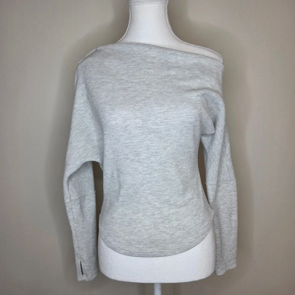 We‎ The Free Free People Light Gray Thermal Boat Neck Top Thumb Holes XS